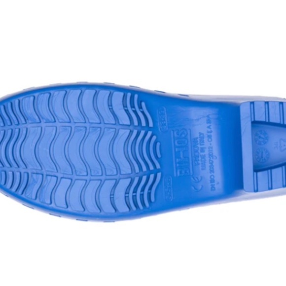 Calzuro Classic Clogs - Picture 9 of 10